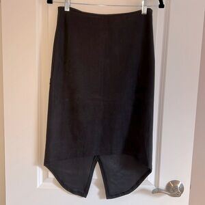 NWT - BLACK SUEDE HIGH/LOW SKIRT - SIZE 27